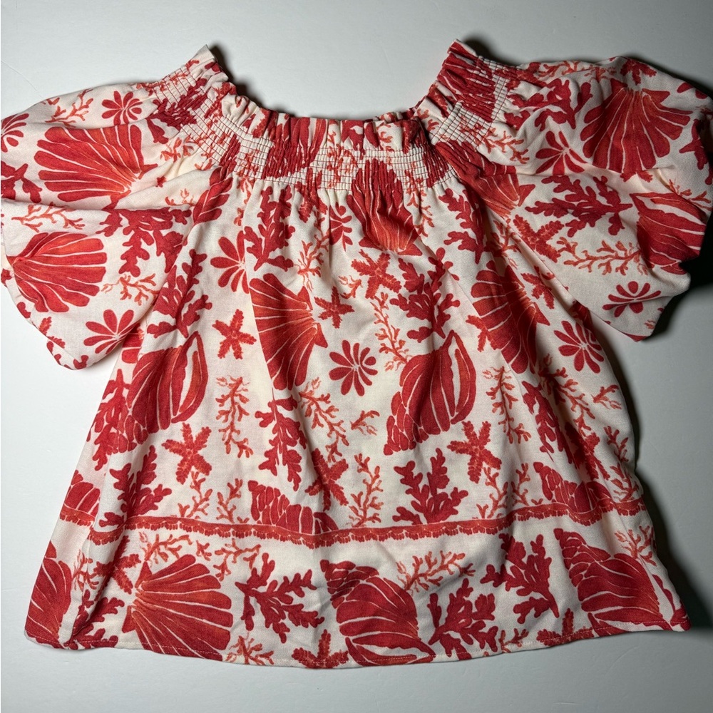 CeCe Off Shoulder Coral-Red Shell Print Blouse Size Small Coastal Beach Top